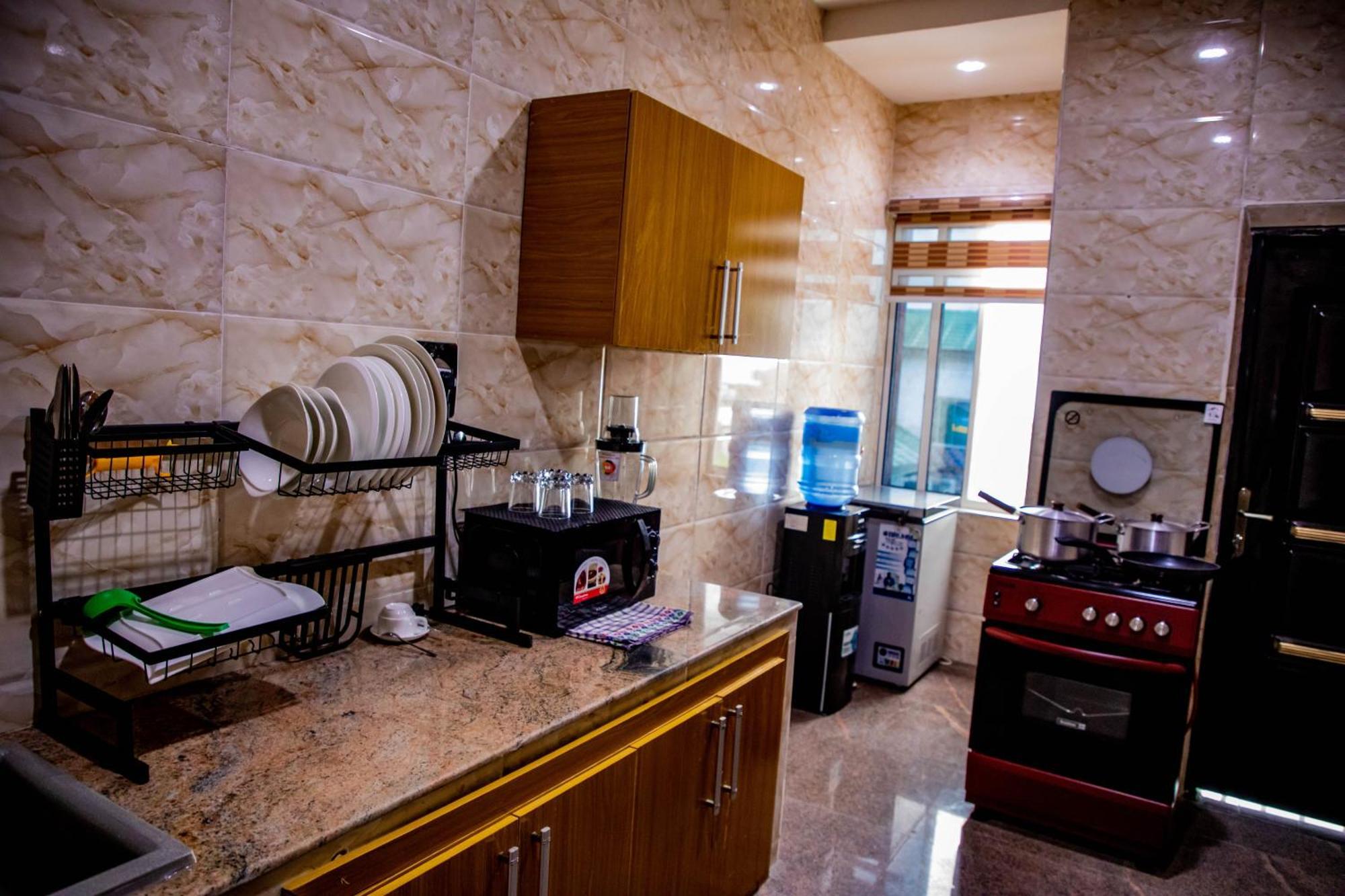 Villa Hilton Hotels Uyo Kültér fotó