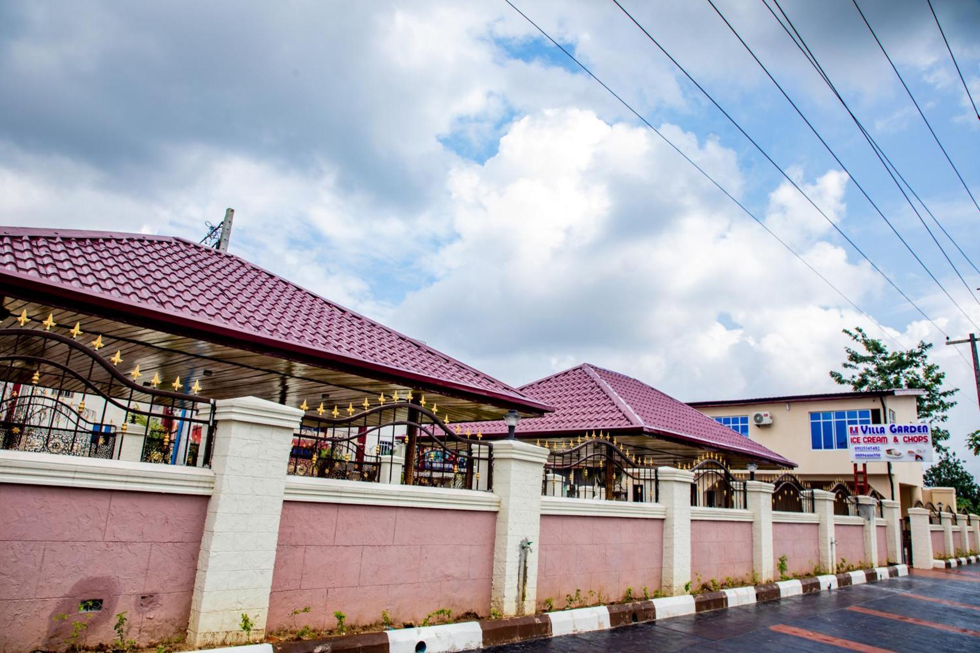 Villa Hilton Hotels Uyo Kültér fotó