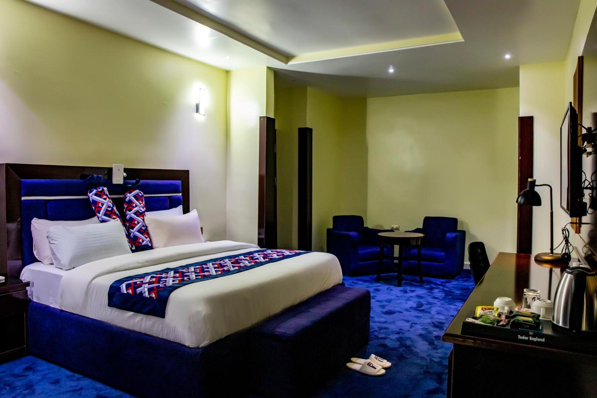 Villa Hilton Hotels Uyo Kültér fotó