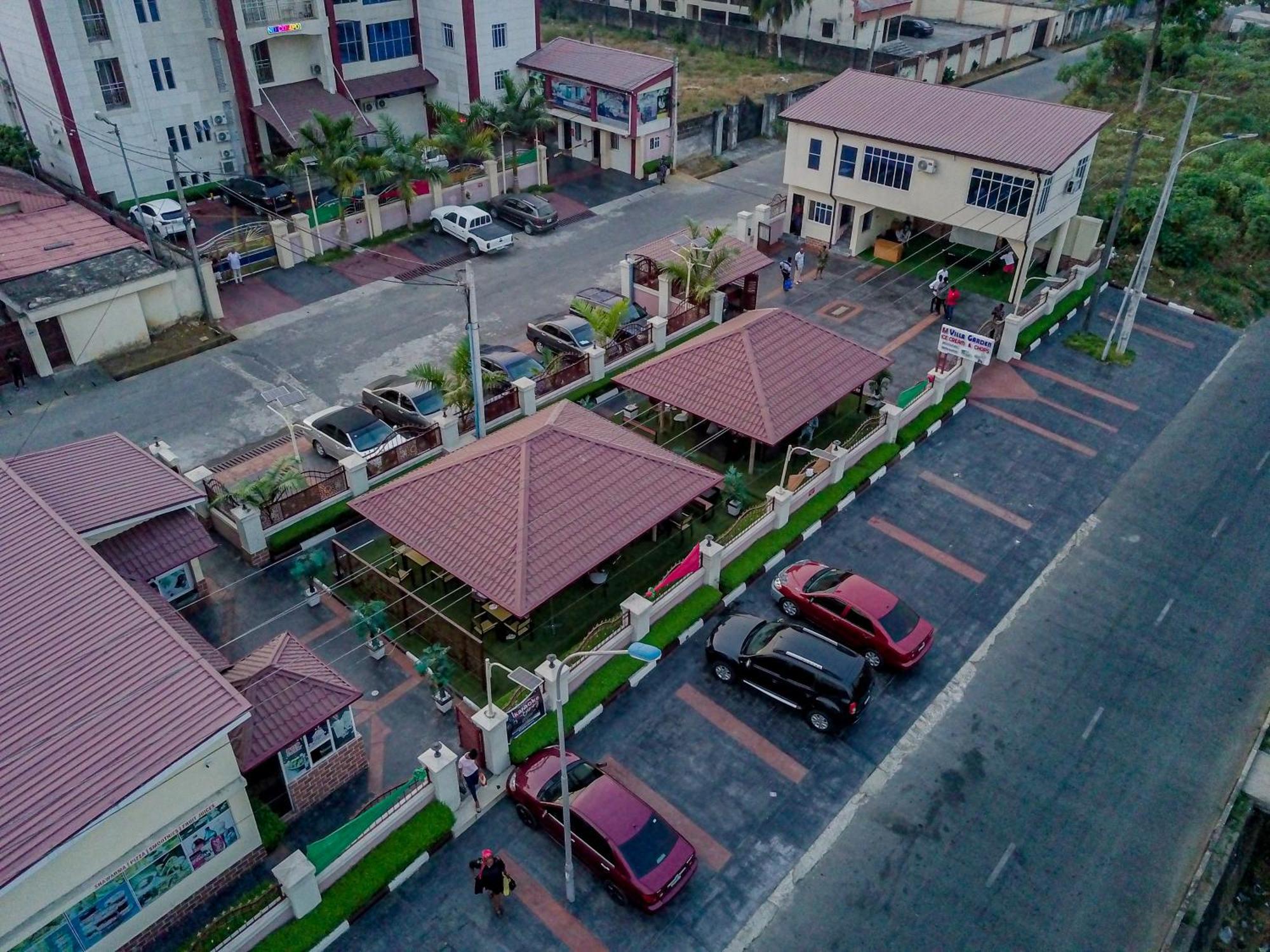 Villa Hilton Hotels Uyo Kültér fotó